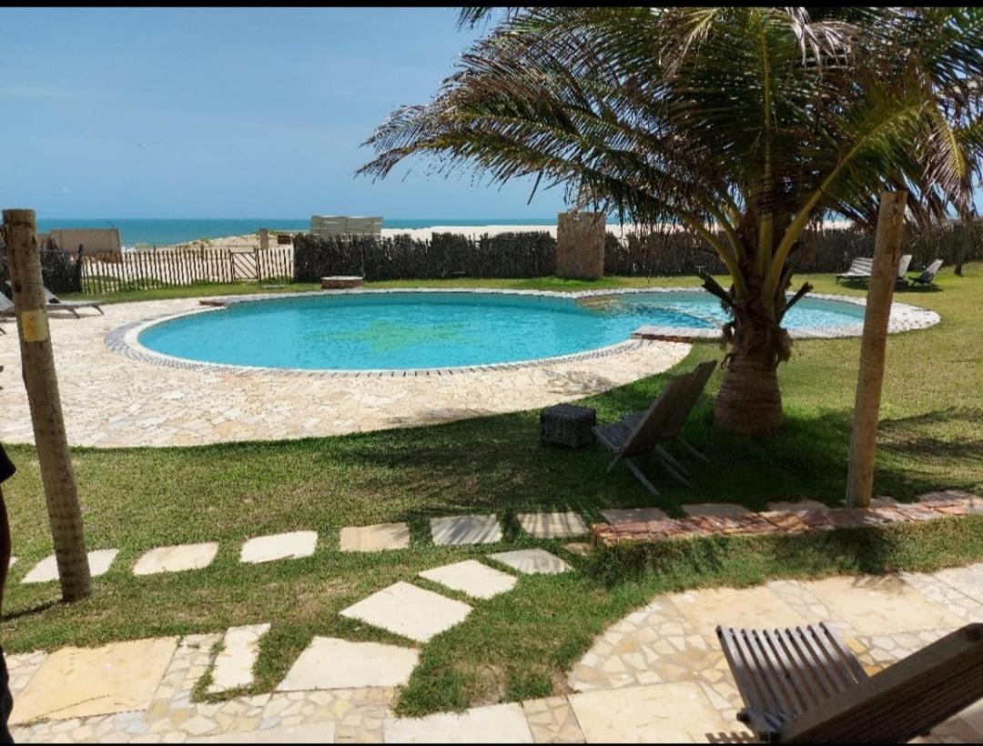 Vilas Na Praia Residence O Paraíso É Aqui Aracati Esterno foto