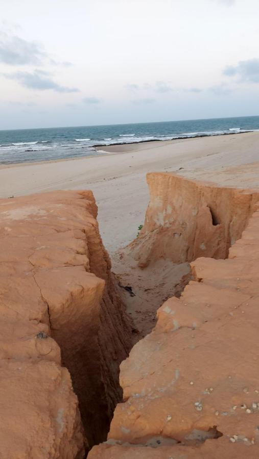 Vilas Na Praia Residence O Paraíso É Aqui Aracati Esterno foto