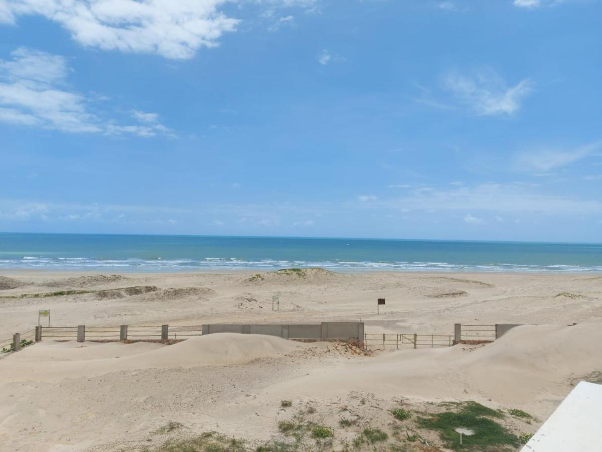 Vilas Na Praia Residence O Paraíso É Aqui Aracati Esterno foto